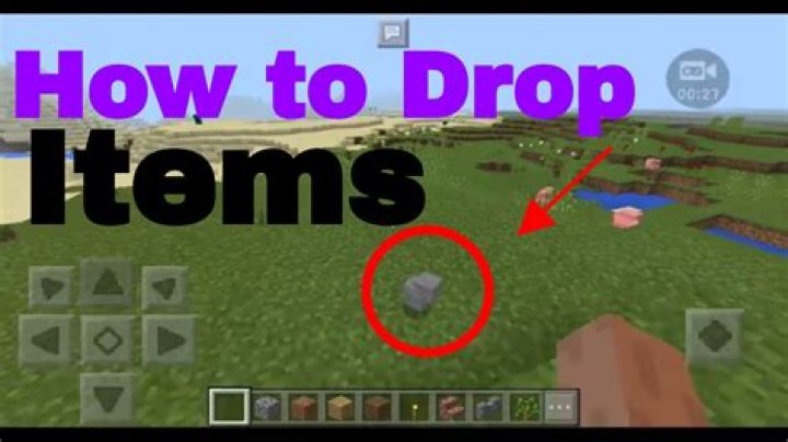 How to drop items in minecraft