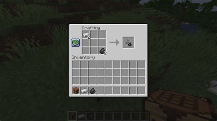How to make flint and steel minecraft