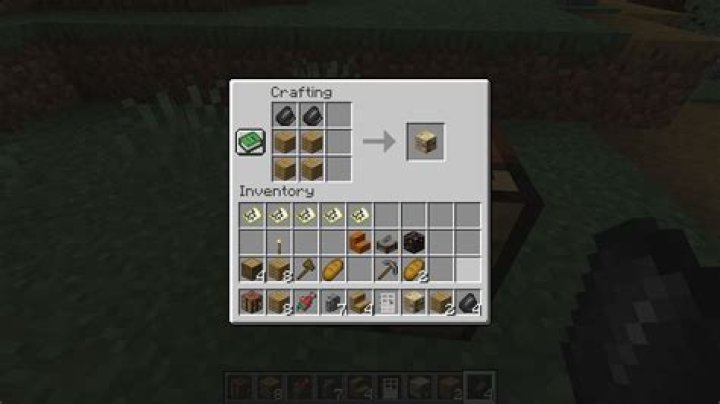 What is a fletching table in minecraft
